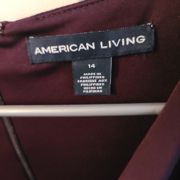 Brand new Faux wrap dress w/ruffle - Picture 2 of 4